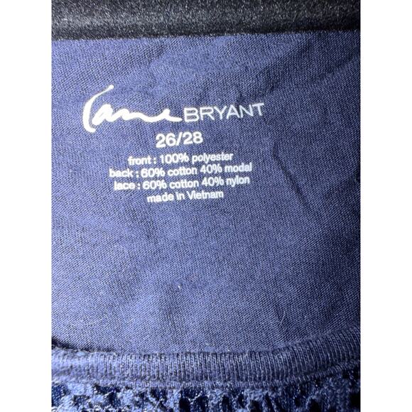 Lane Bryant Women's Plus Size Navy Blue Lace Front Top Size 26/28 4X - Picture 3 of 4